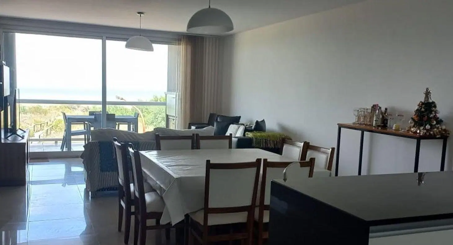 Venta de dpto de 3 dorm en  Monte Hermoso del Este 4