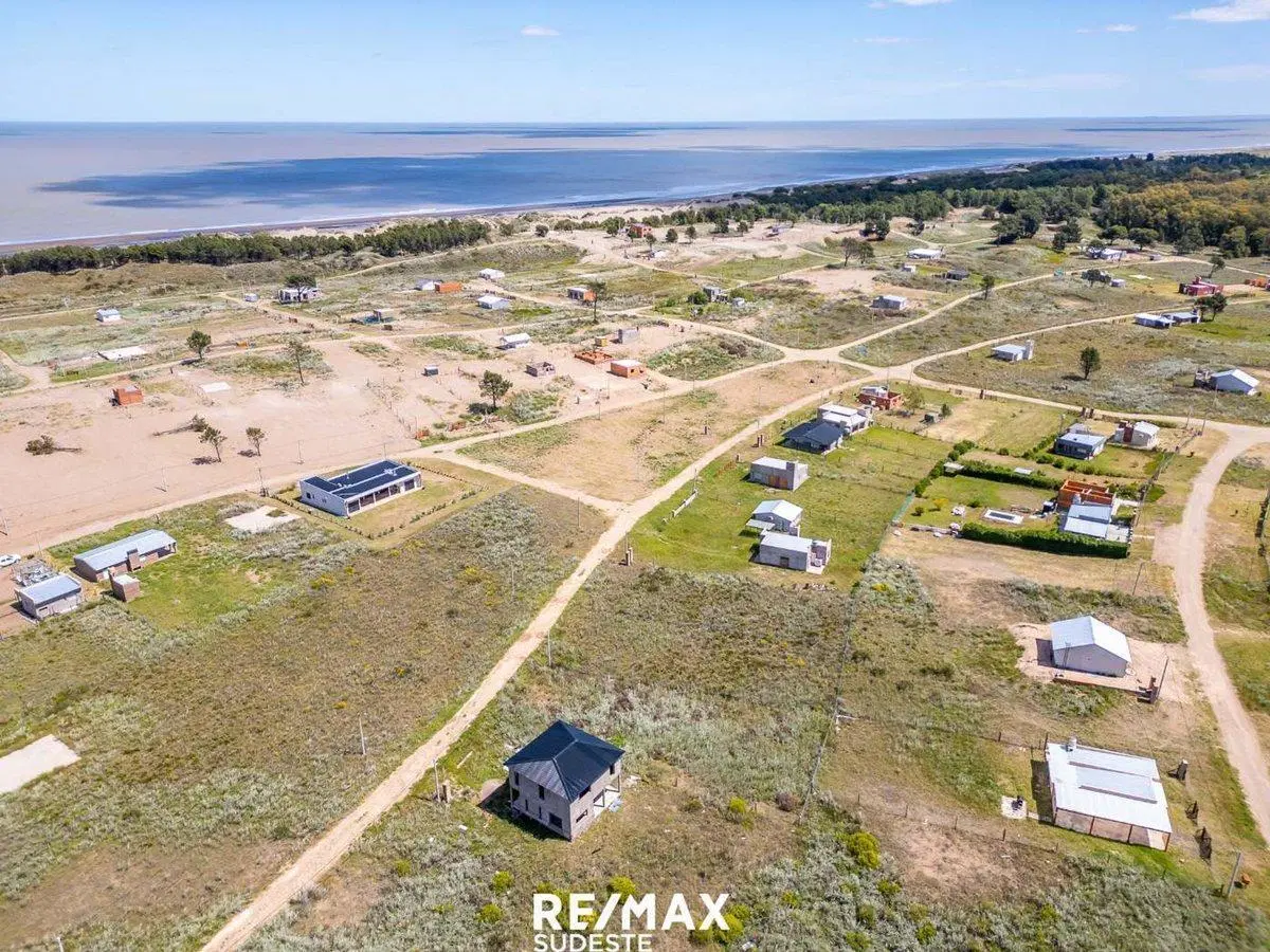VENTA LOTE EN PUEBLO DARWIN, PEHUEN CO 3