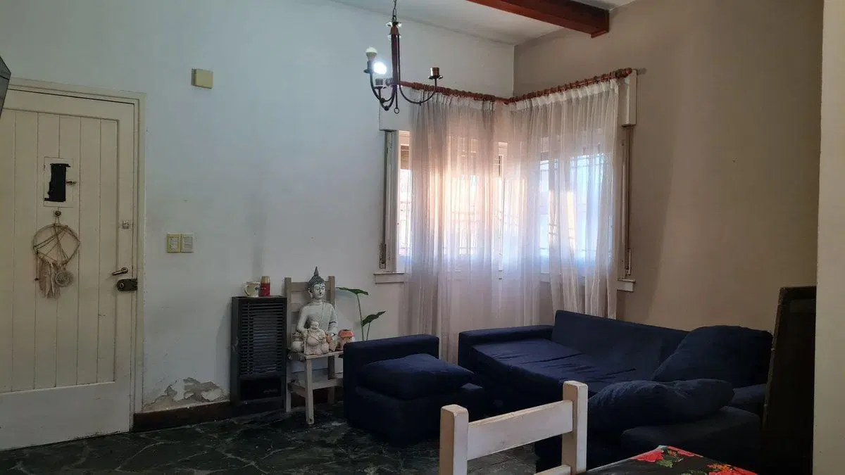 CASA DE DOS DORMITORIOS EN PUNTA ALTA 5