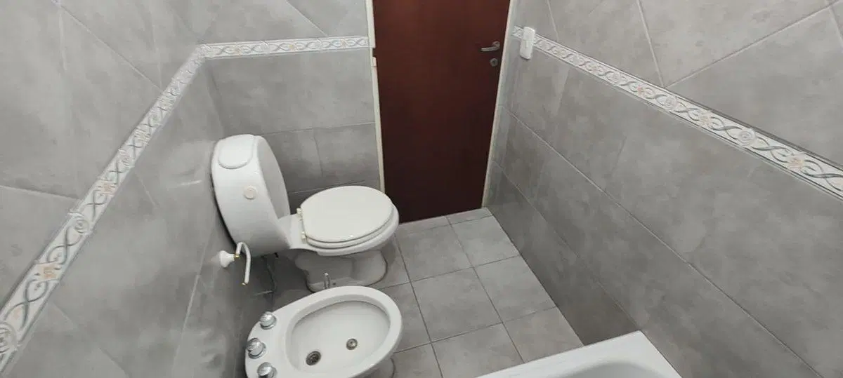 DPTO DOS DORMIS CON COCHERA EN VENTA 3