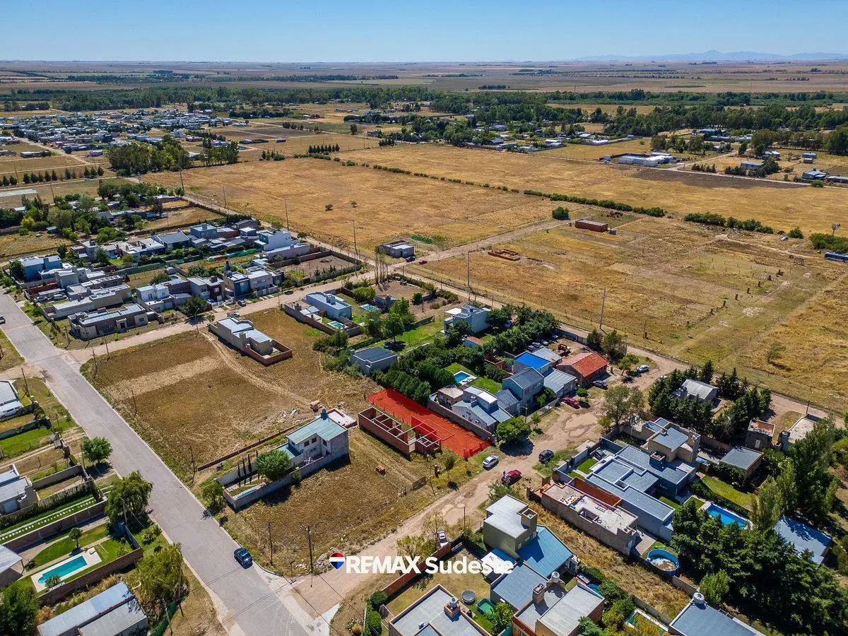 VENTA LOTE BARRIO LOS HORNEROS 3