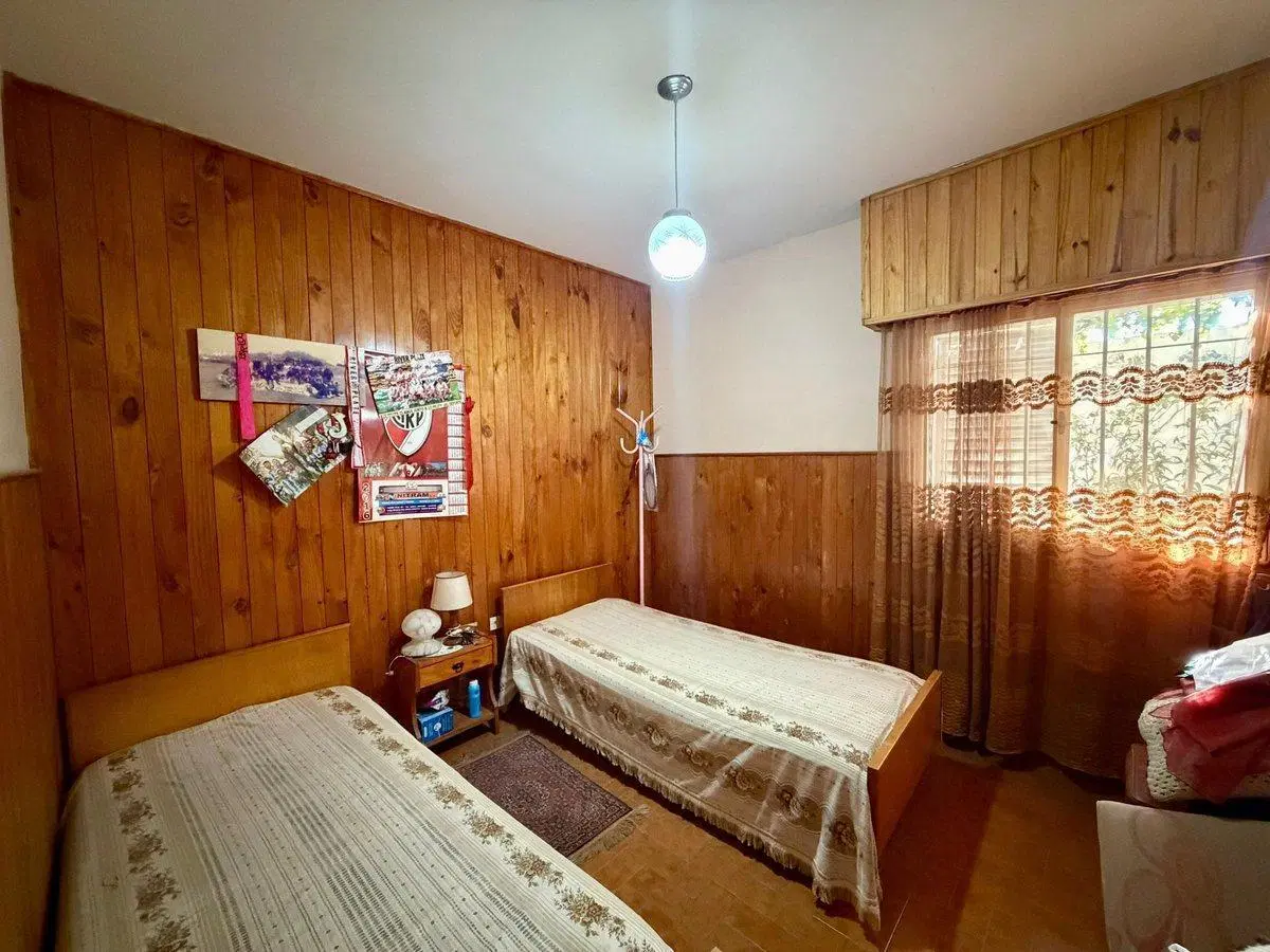 CASA EN VIAMONTE AL 2000 4