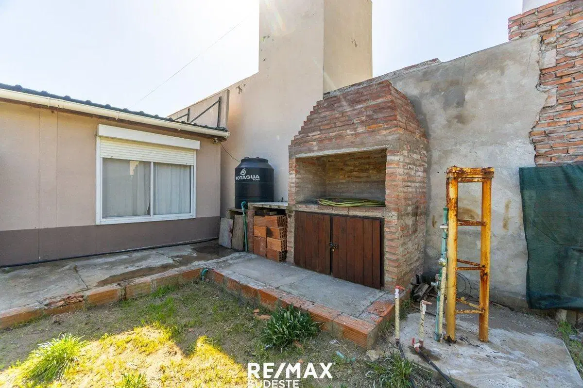 VENTA CASA 2 HAB A METROS DEL MAR (SAUCE GRANDE) 2