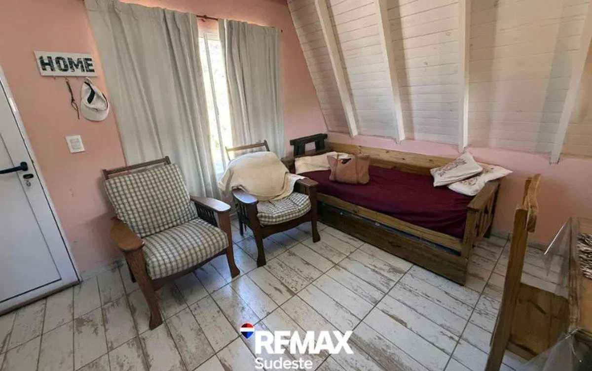 CASA TIPO CABAÑA EN BALNEARIO SAUCE GRANDE 5