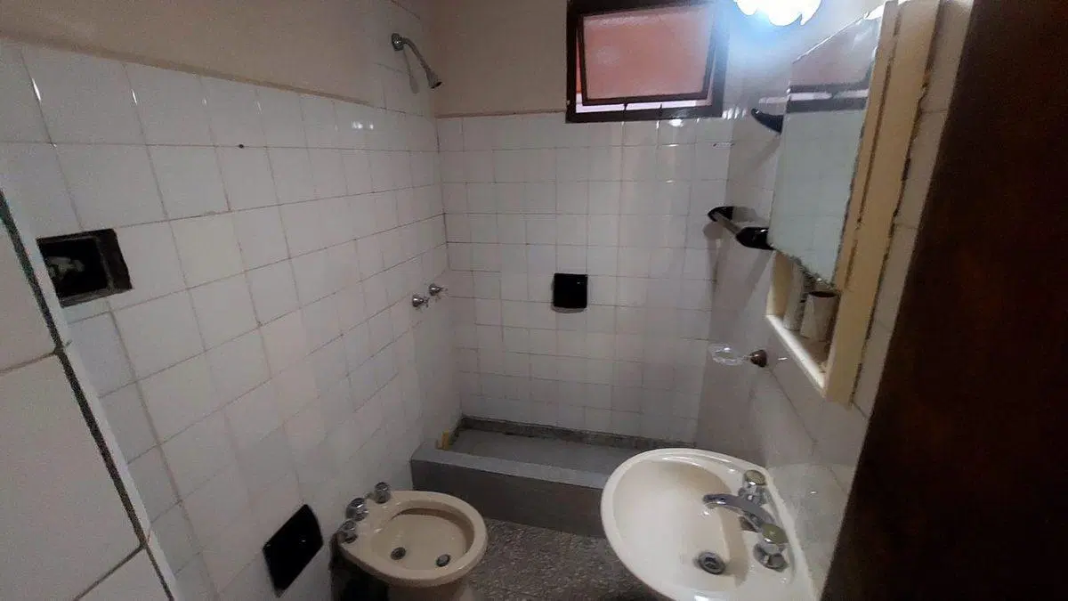 VENTA DE CASA 3 DORMITORIOS EN GRAL D. CERRI 5
