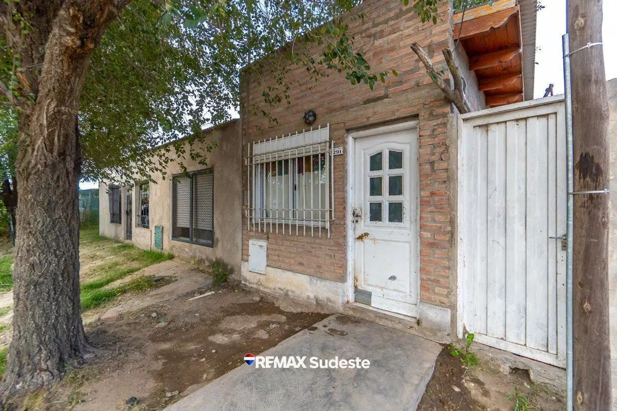 2 CASAS EN VENTA - BARRIO GRUMBEIN 2
