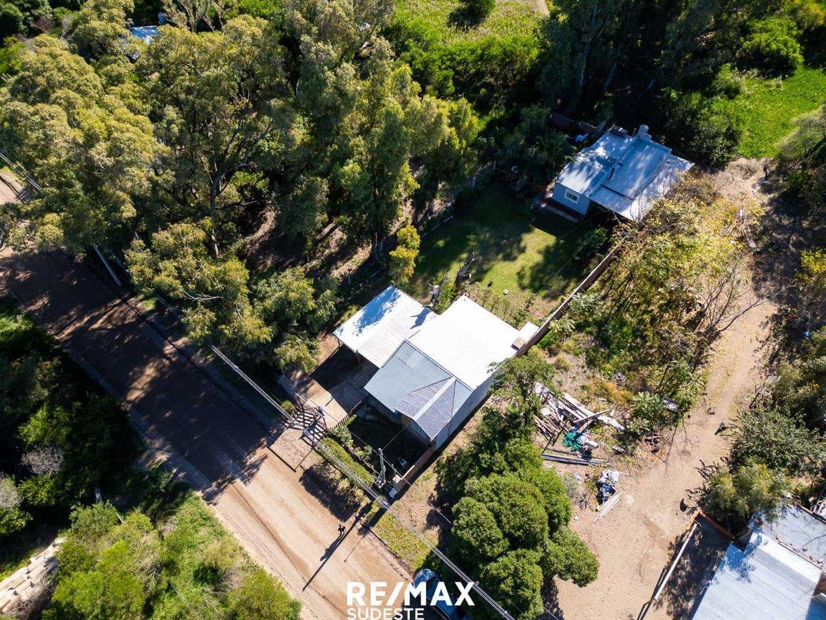 VENTA 2 CASAS SOBRE LOTE DE 850 M2 SAUCE GRANDE