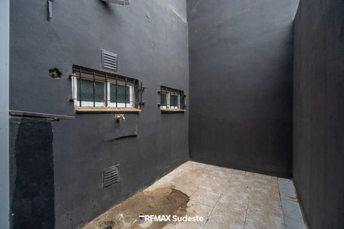 VENTA DEPARTAMENTO 3 AMBIENTES CON PATIO 4