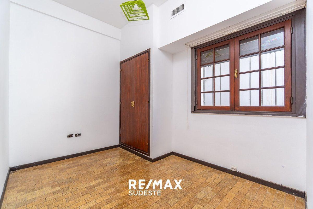 Foto de IMPONENTE CASA- DONADO 400. EXCELENTE UBICACION, imagen 2
