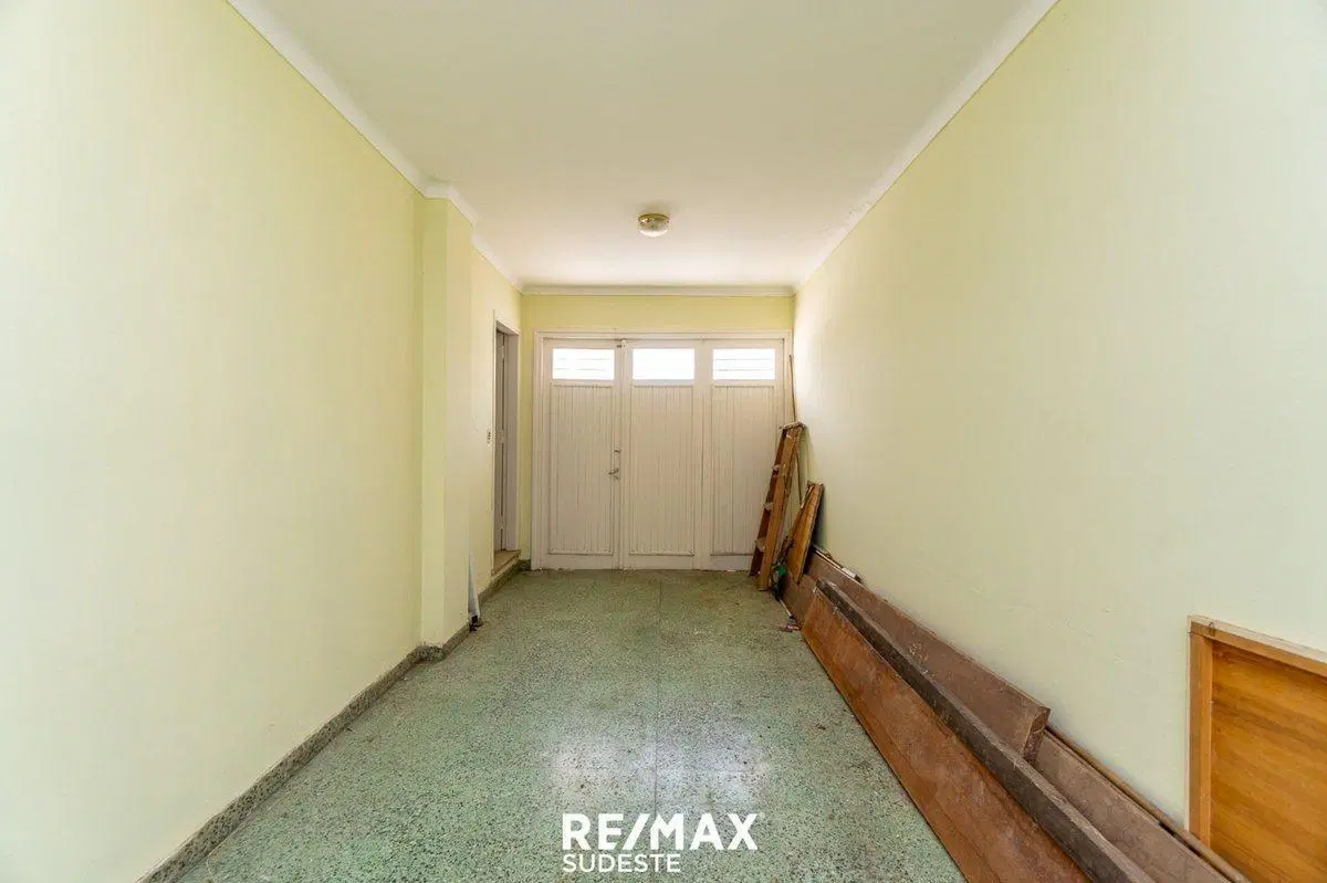 VENTA CASA TRES DORMITORIO EN EL CENTRO DE PUNTA A 4