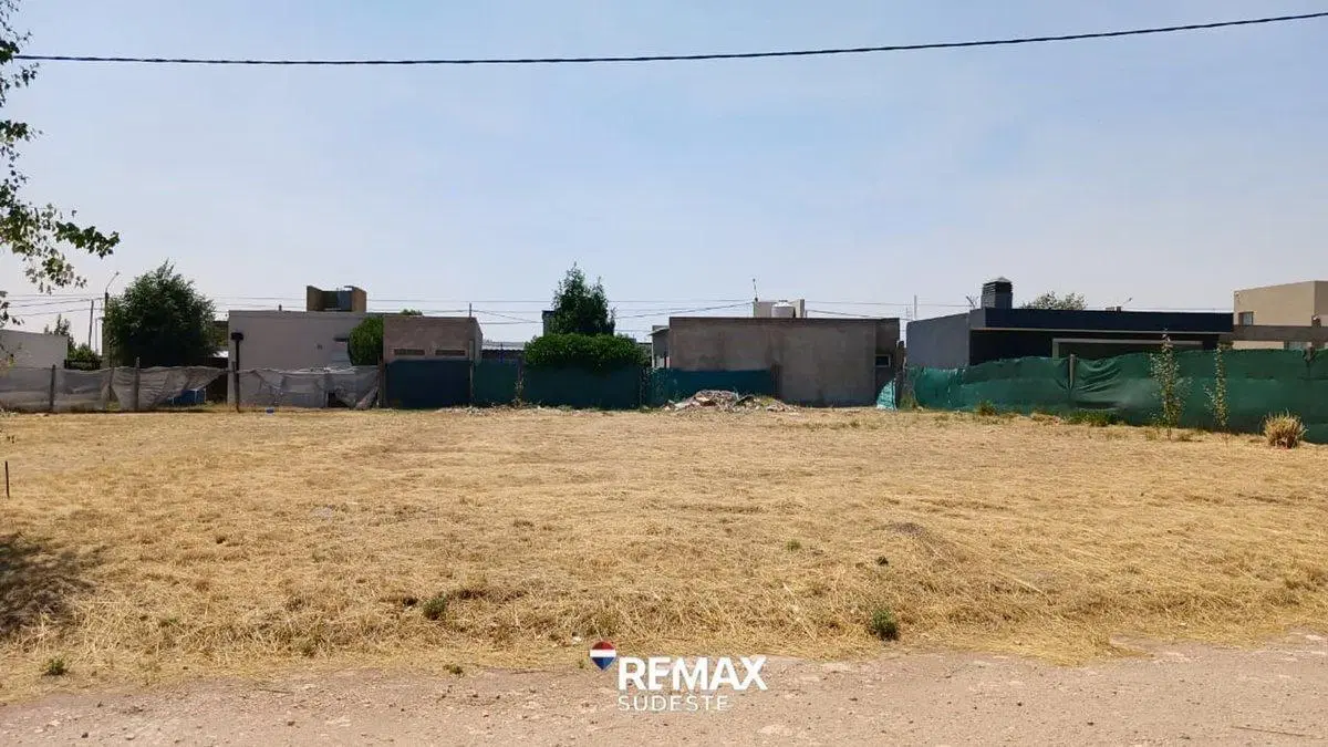 LOTE EN LAS CAÑITAS 2 3