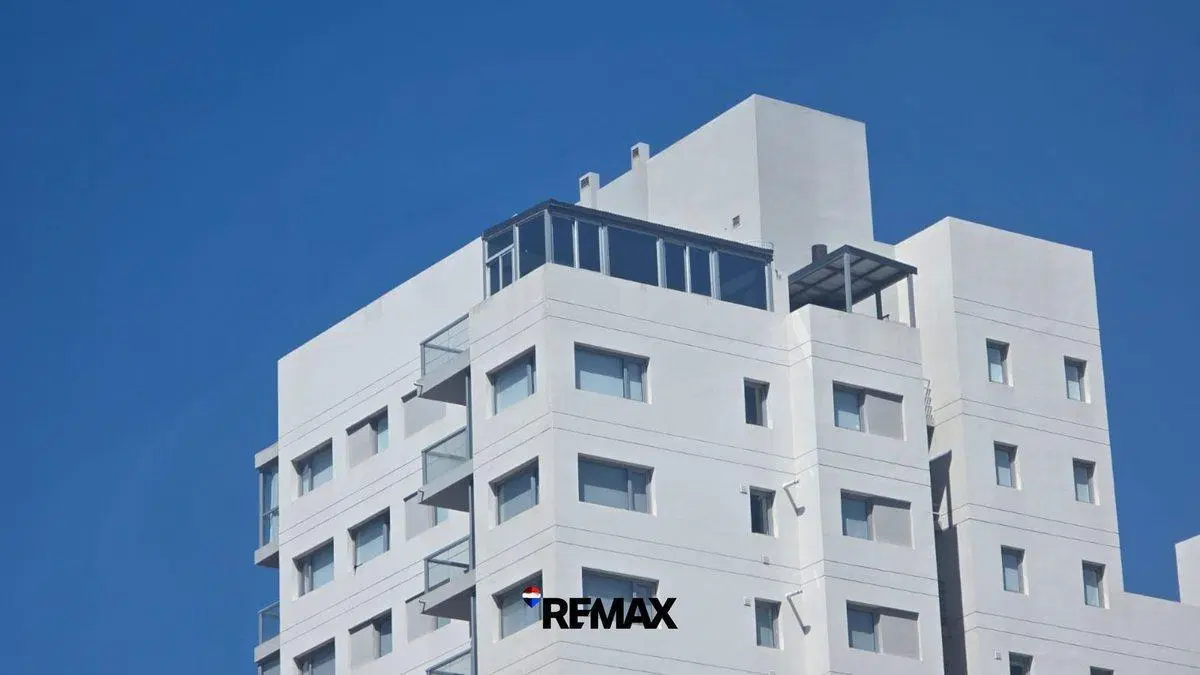 VENTA PENTHOUSE 3 DORM 3 BAÑOS 3 COCHERAS MH 3