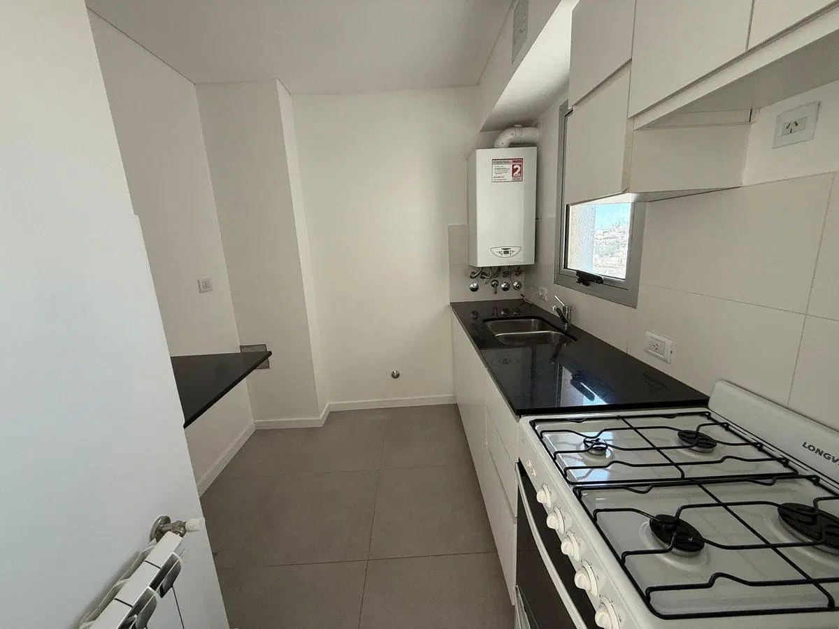 DEPARTAMENTO CENTRICO UN DORMITORIO 5