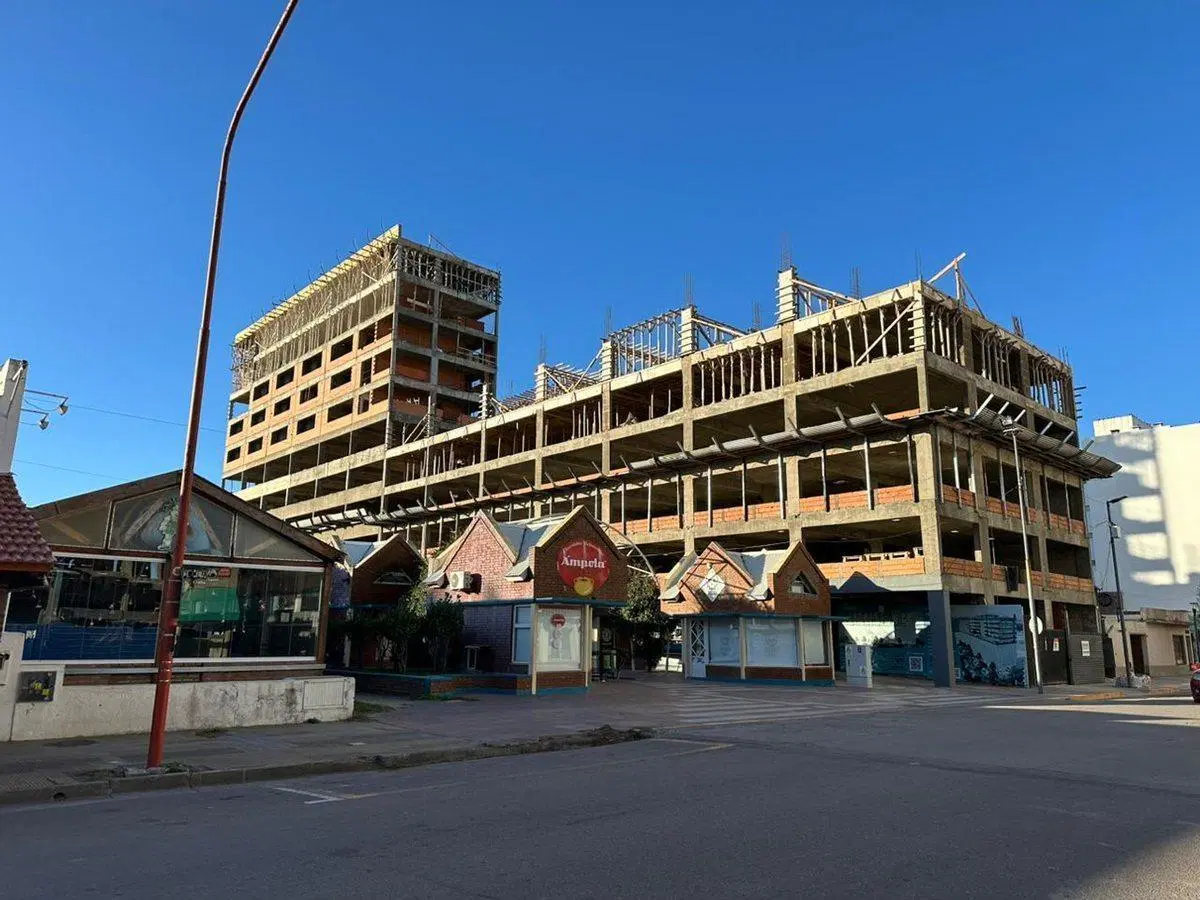 VENTA DPTO 1 DORMI CON COCHERA Y BALCON TERRAZA 5