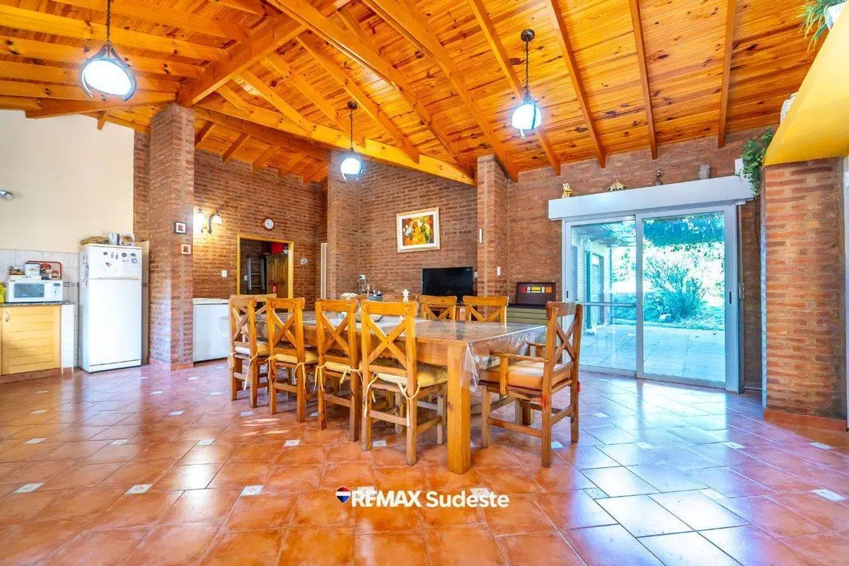 VENTA ESPECTACULAR CASA VILLA VENTANA 5