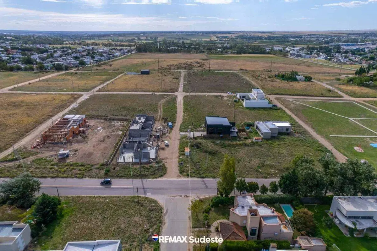 VENTA LOTE BIFAMILIAR ESQUINA PALOS VERDES 3