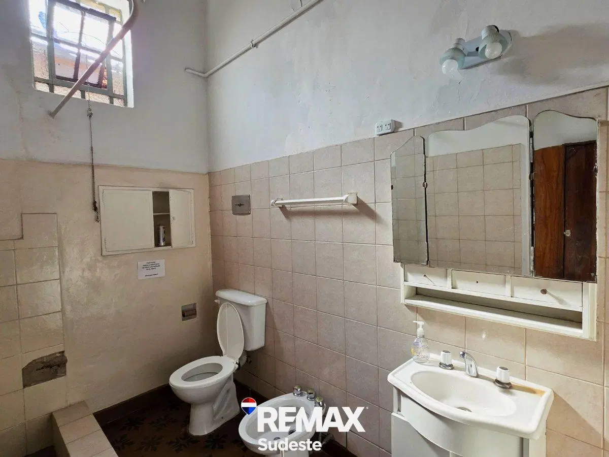 CASONA EN ALQUILER. IDEAL PROFESIONALES 2