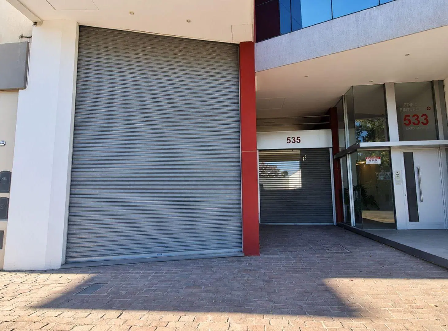 se alquila local en zona estrategica 2