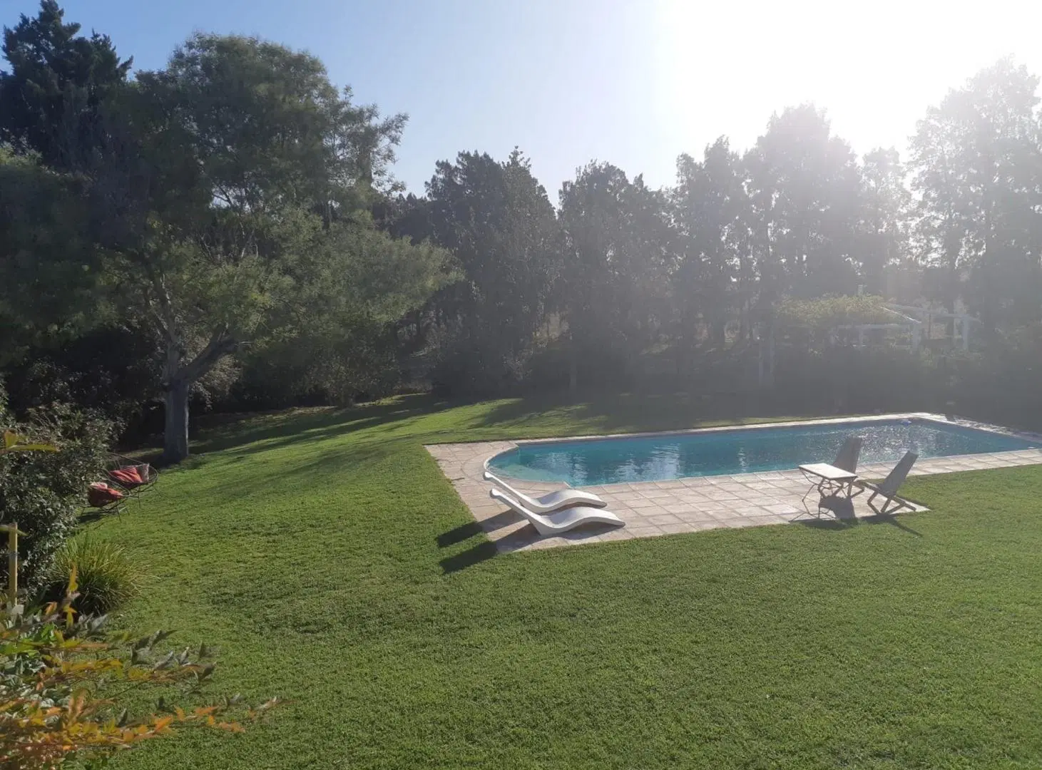 Pago Chico - casa de 3 dorm. , quincho y pileta 3