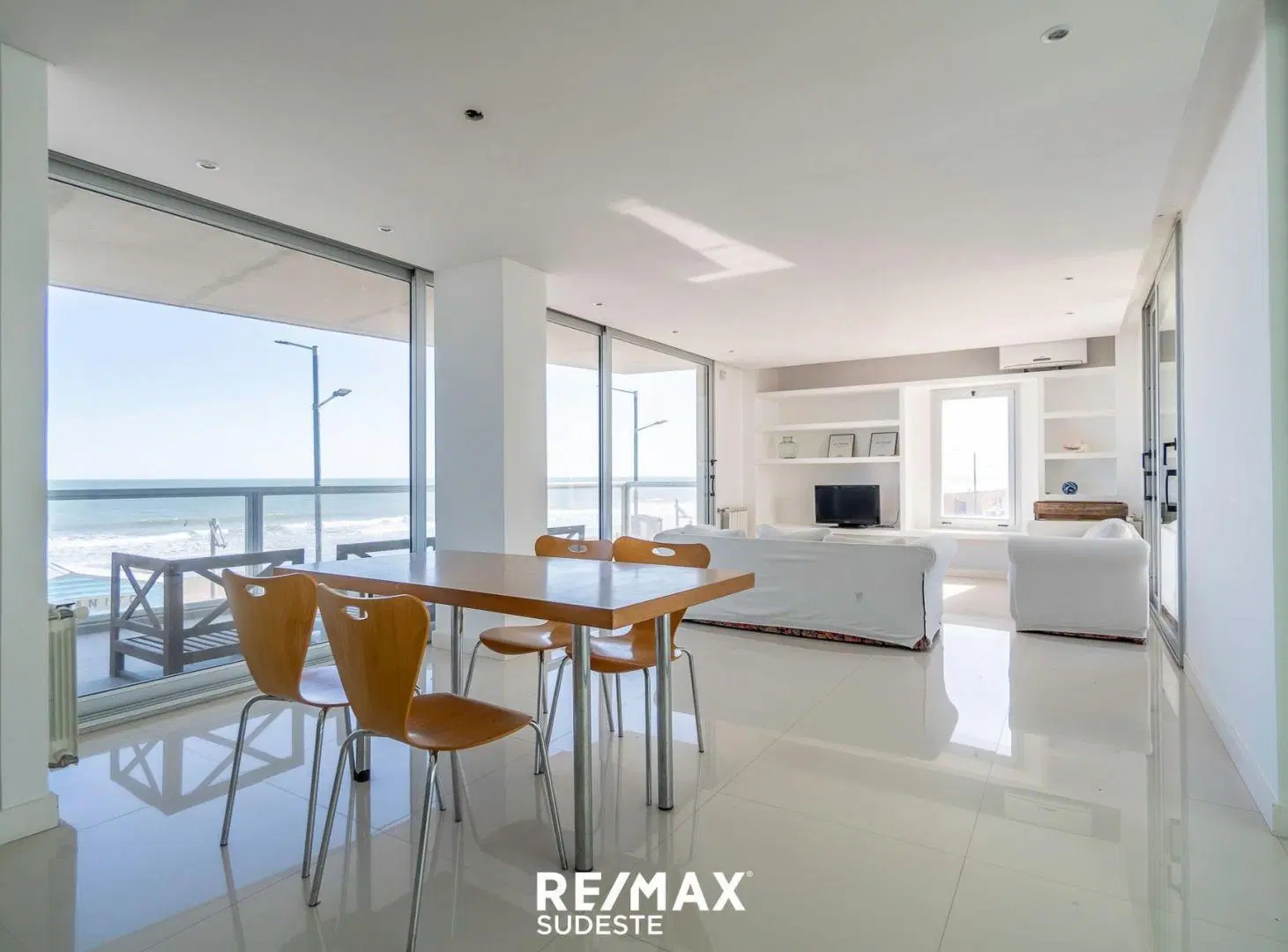 Departamento de 3 dormitorios en Monte Hermoso 3