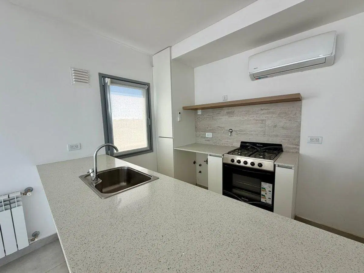 VENTA DEPARTAMENTO CON VISTA AL MAR 2