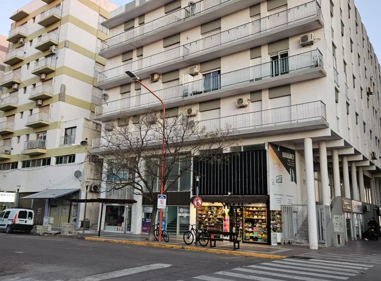 Venta Departamento 3 dormitorios en Mte Hermoso 2