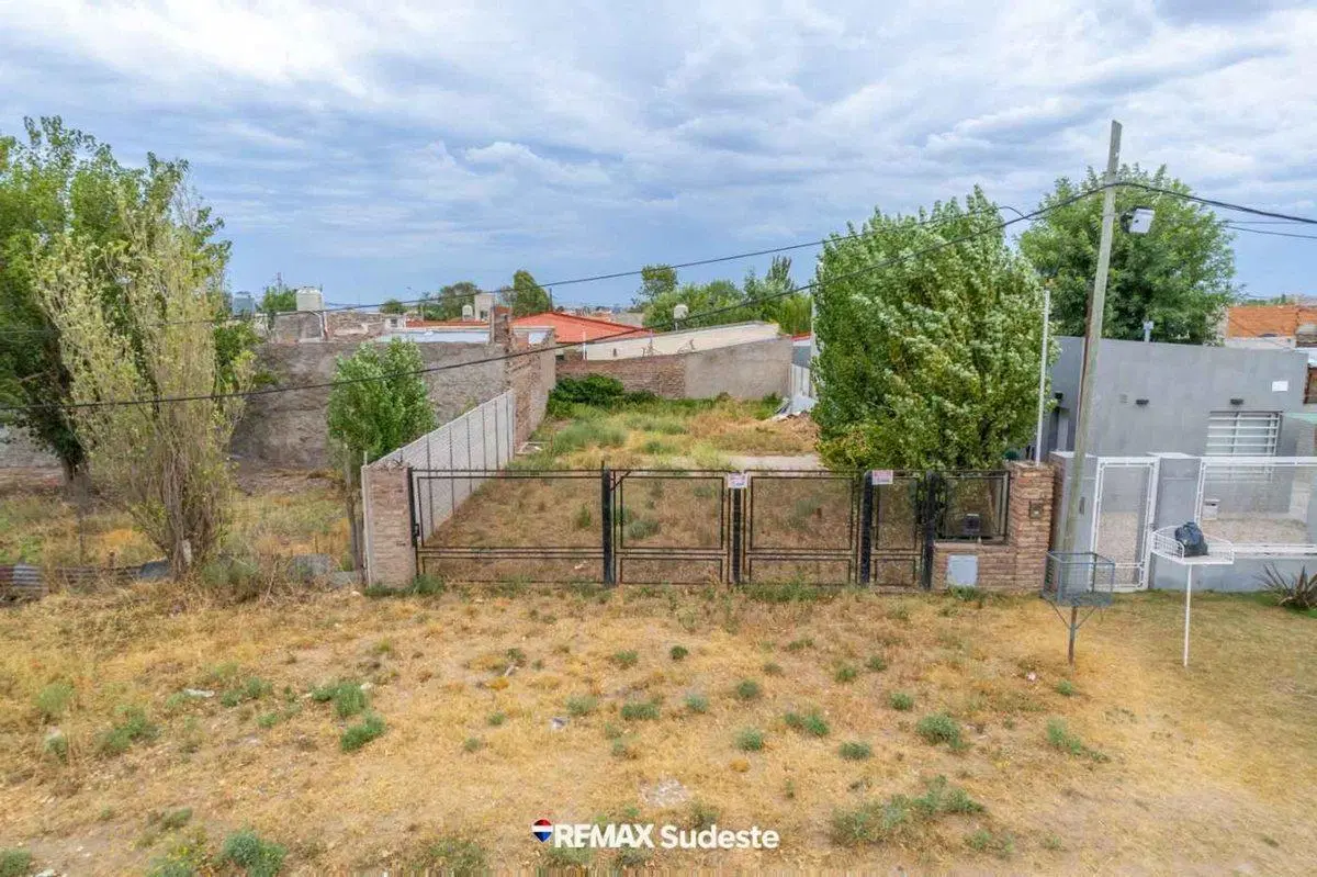 LOTE EN VILLA HIPODROMO 3