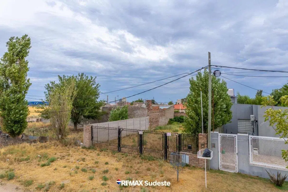 LOTE EN VILLA HIPODROMO 2
