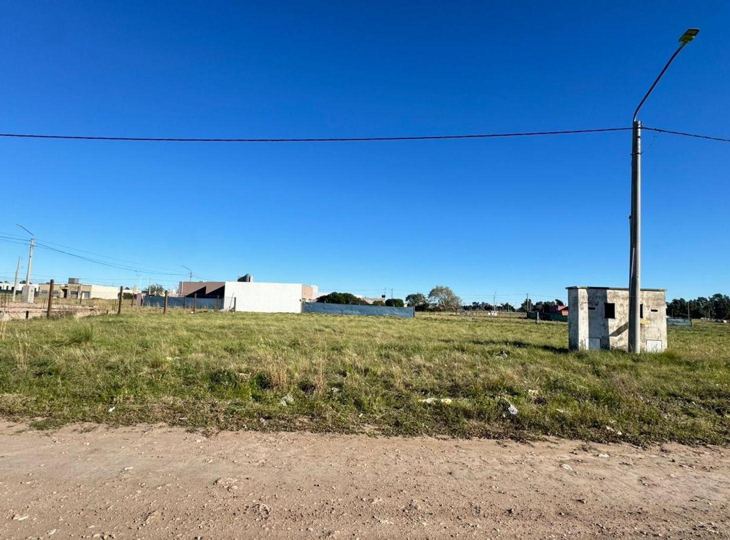 LOTE EN BARRIO LAS CAÑITAS II