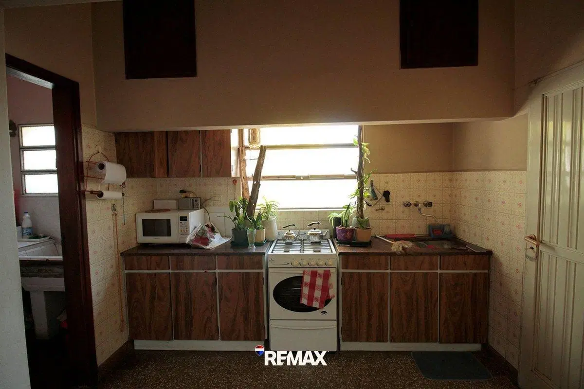 CASA EN VENTA DE 4 DORMITORIOS EN PH 5