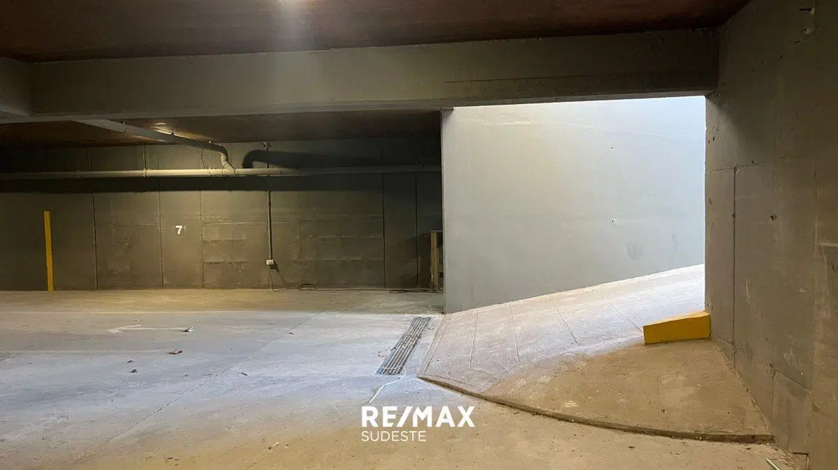 VENTA SEMIPISO A ESTRENAR 3 DORM 19 DE MAYO 571 5