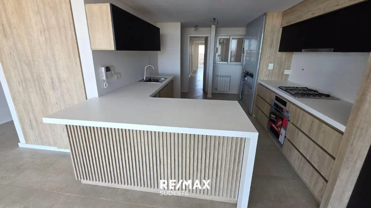 VENTA SEMIPISO A ESTRENAR 3 DORM 19 DE MAYO 571 4