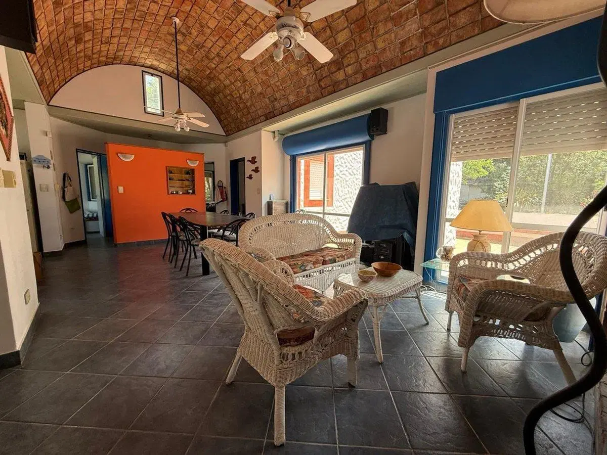 VENTA IMPECABLE CASA PEHUEN CO SOBRE COSTA 3 DORMI 5
