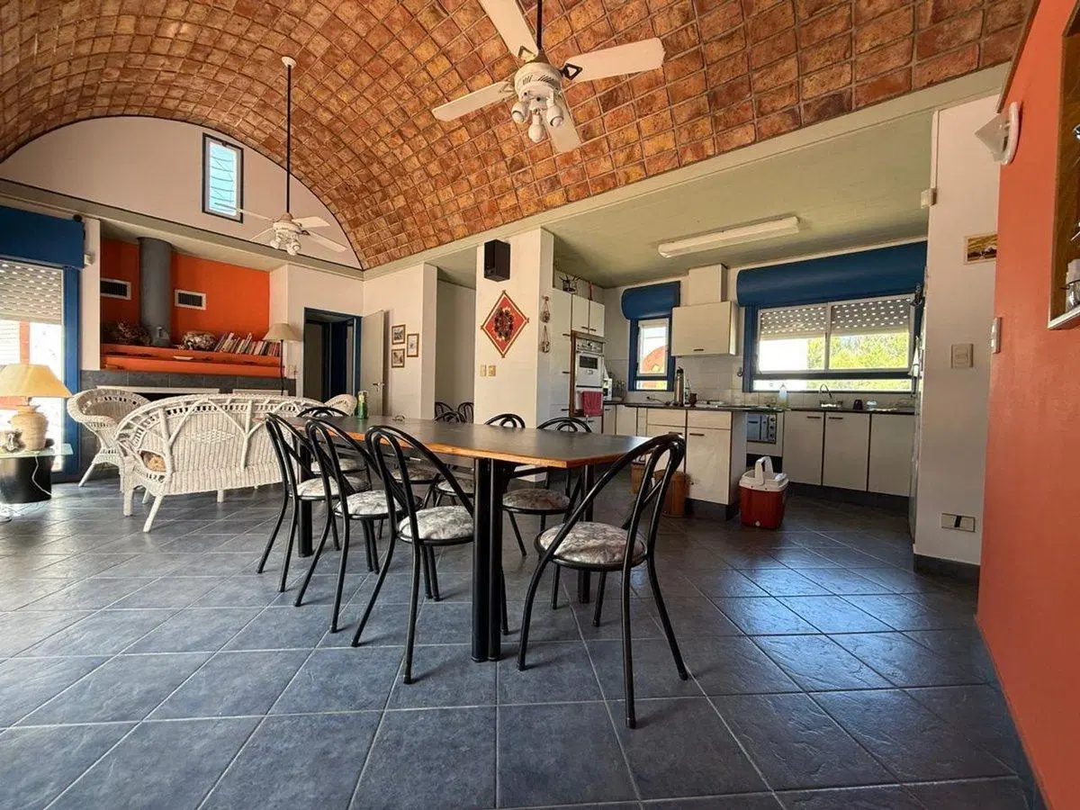 VENTA IMPECABLE CASA PEHUEN CO SOBRE COSTA 3 DORMI 2