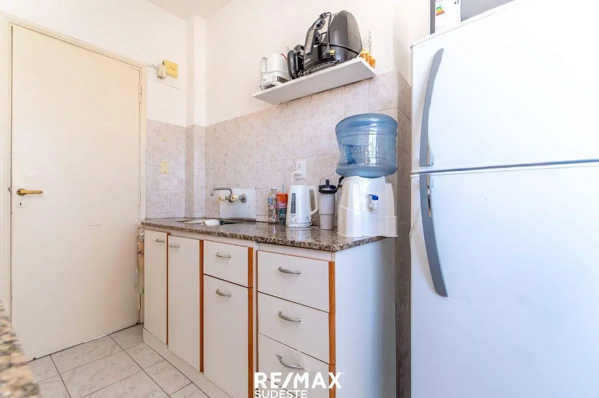 VENTA SEMIPISO EN EL CENTRO DE LA CIUDAD 5