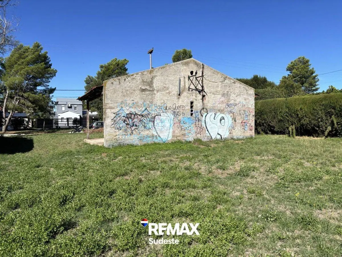 Venta Lote + Construccion en Barrio Patagonia 5