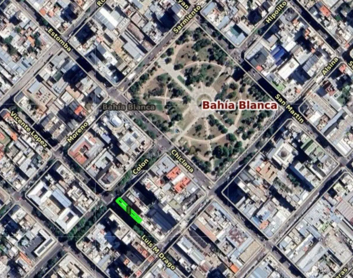 ALQUILER  OFICINAS EN BLOQUE 130 M2  COLON Y DRAGO 4