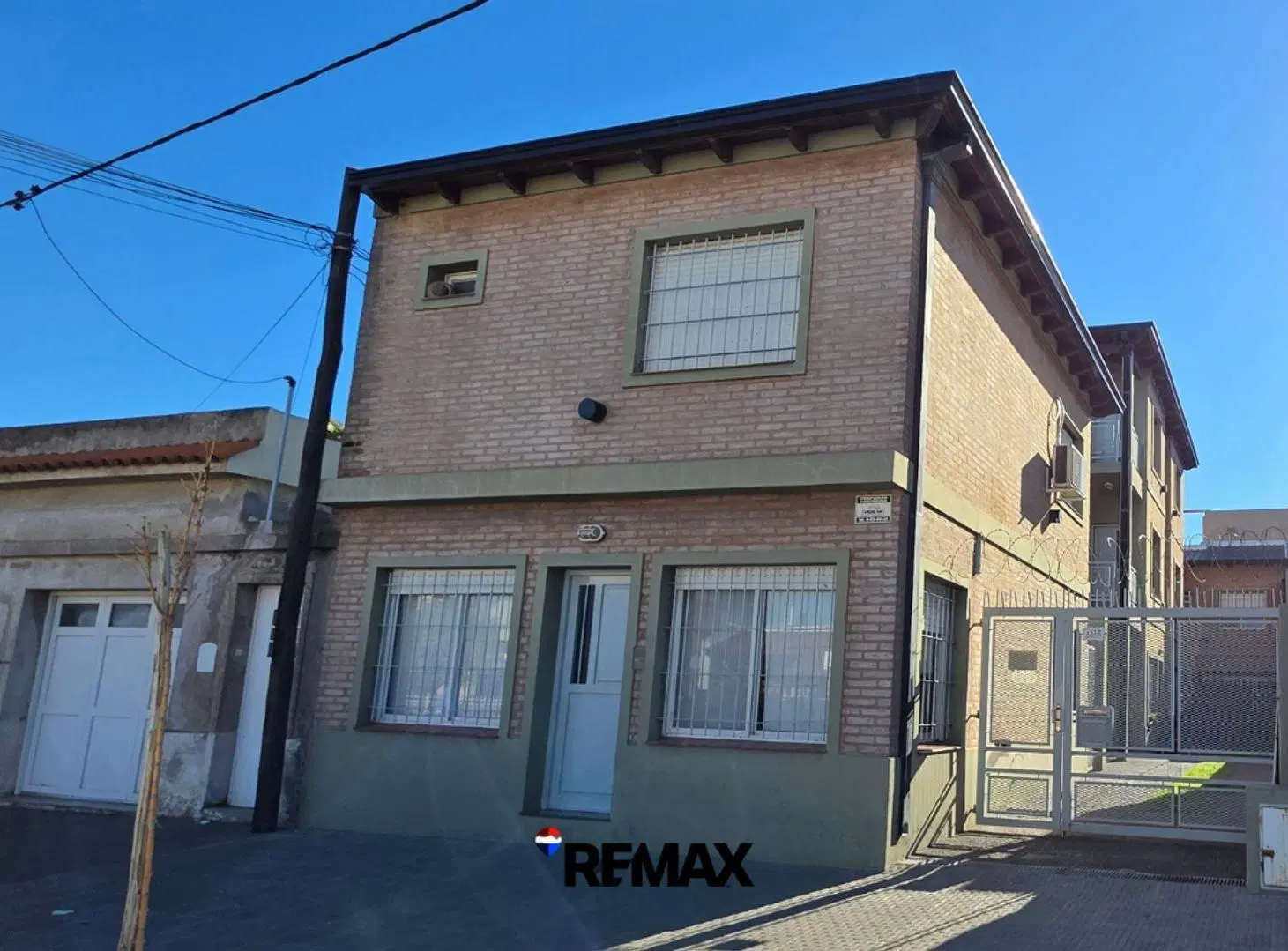 VENTA DTO 1 DORM A METROS DE PALIHUE. BAJAS EXP 4