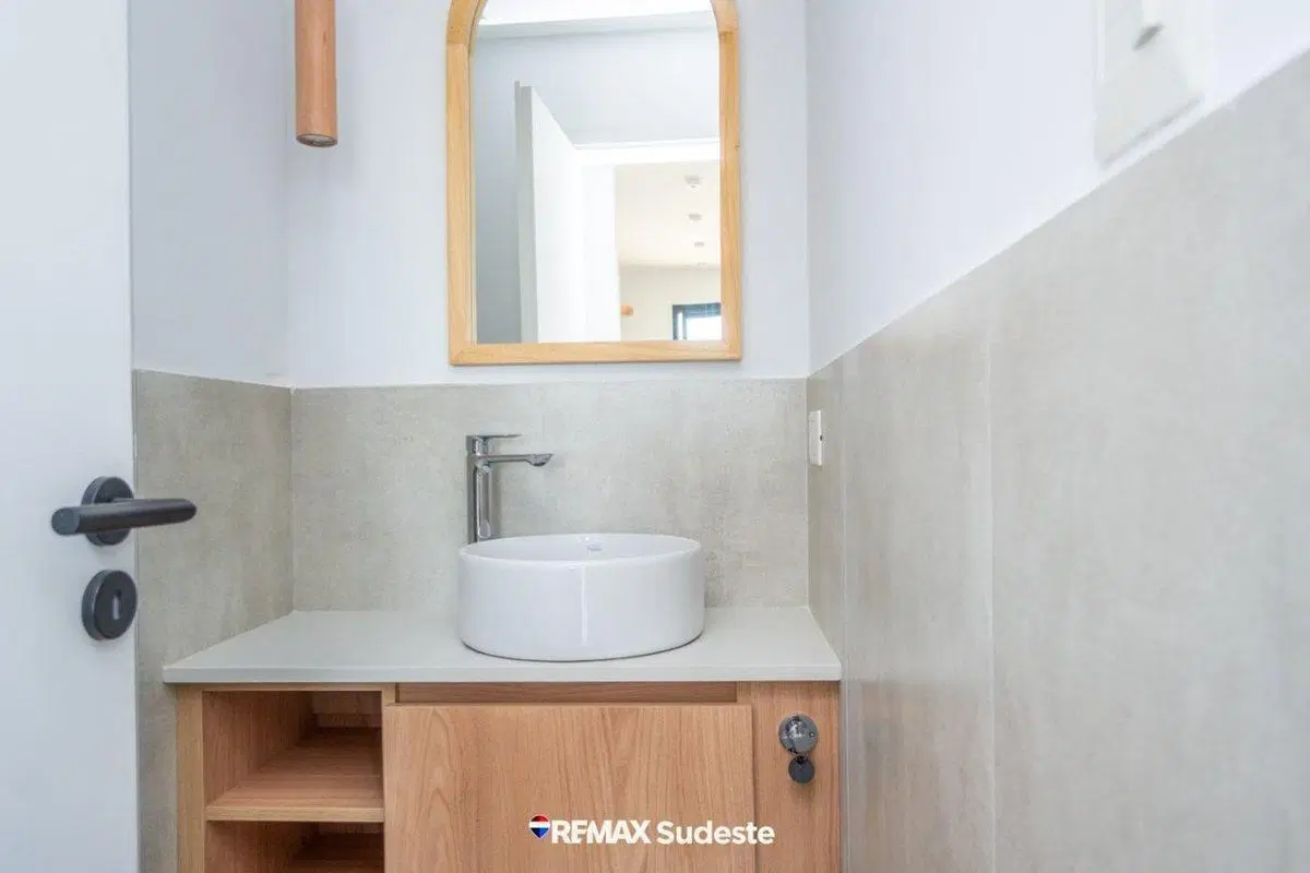 VENTA DEPTO 3 AMB COCHERA CENTRO MONTE HERMOSO 5