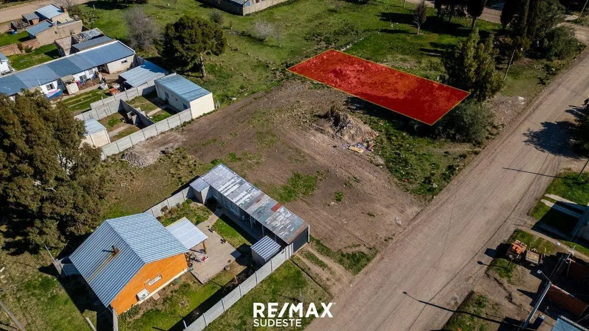 Terreno ideal galpón o vivienda. 6