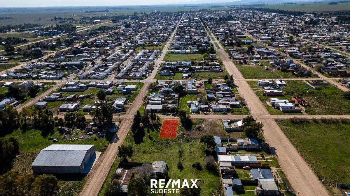 Terreno en venta ideal galpon o vivienda 2