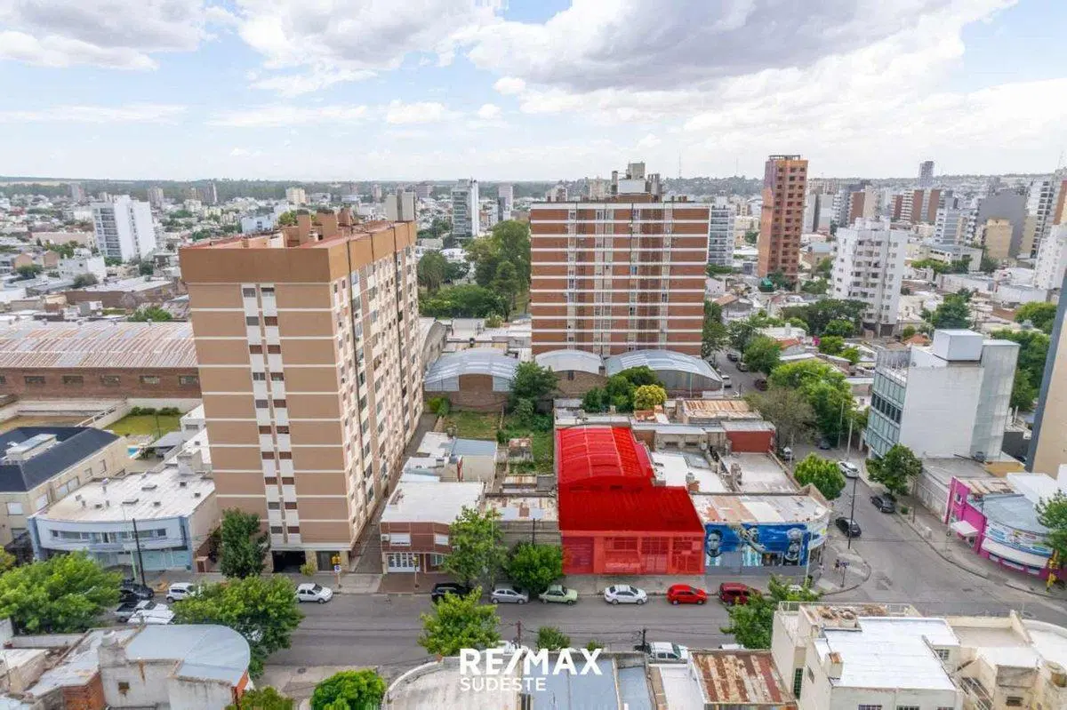 VENTA PARA DESARROLLO HASTA 15 PISOS PLENO ESTOMBA 5