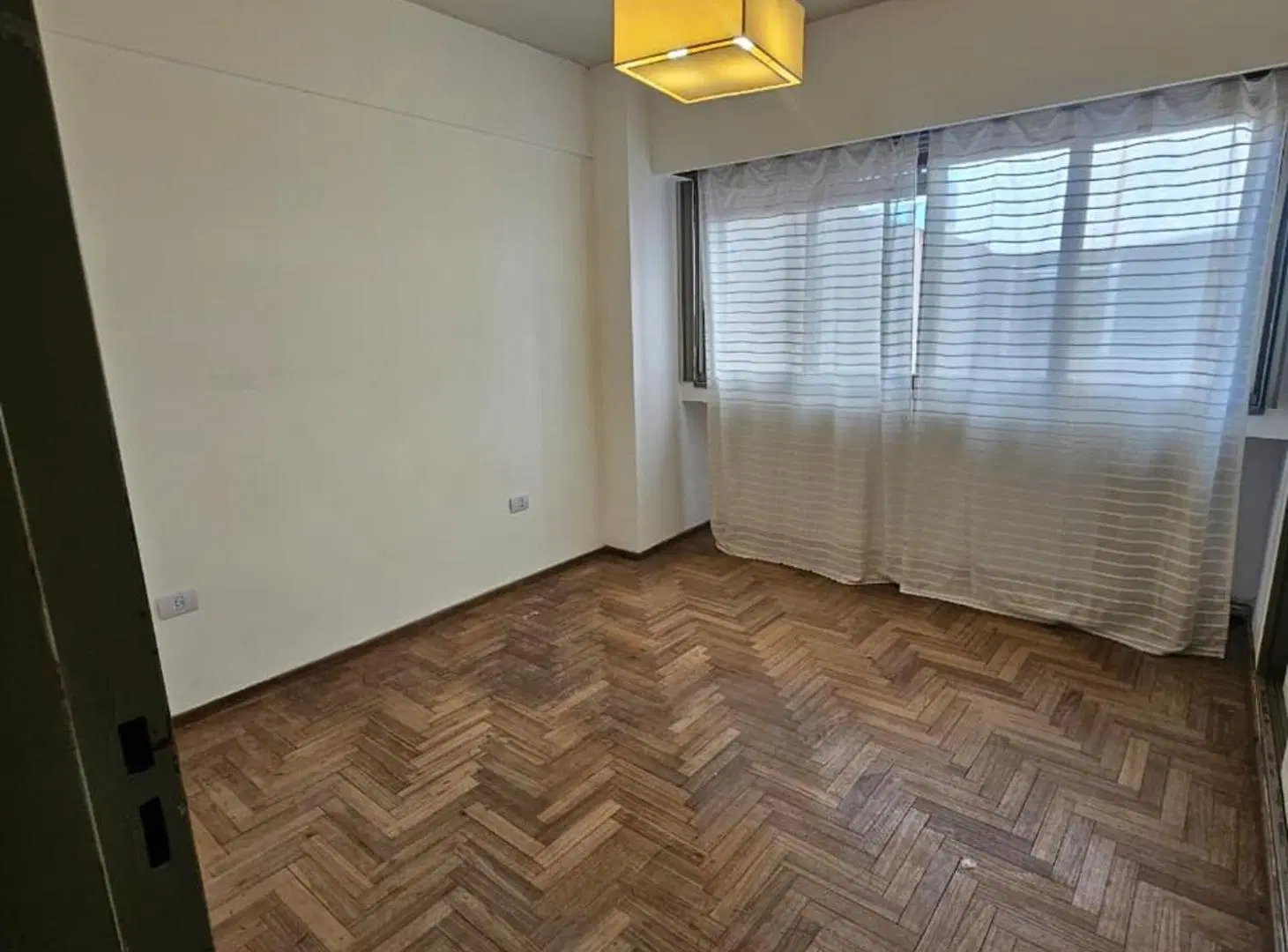 DEPARTAMENTO EN VENTA CENTRO 5