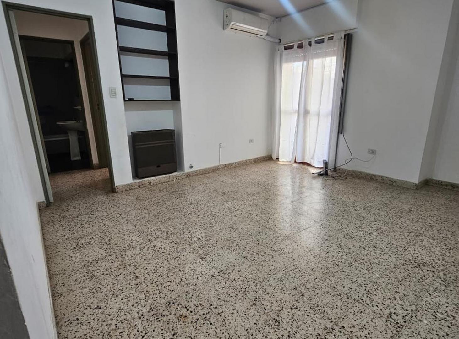 DEPARTAMENTO EN VENTA CENTRO
