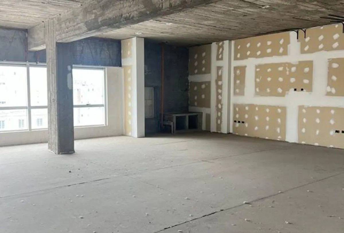 ALQUILER PISO de 700m2   ZONA CENTRO 3