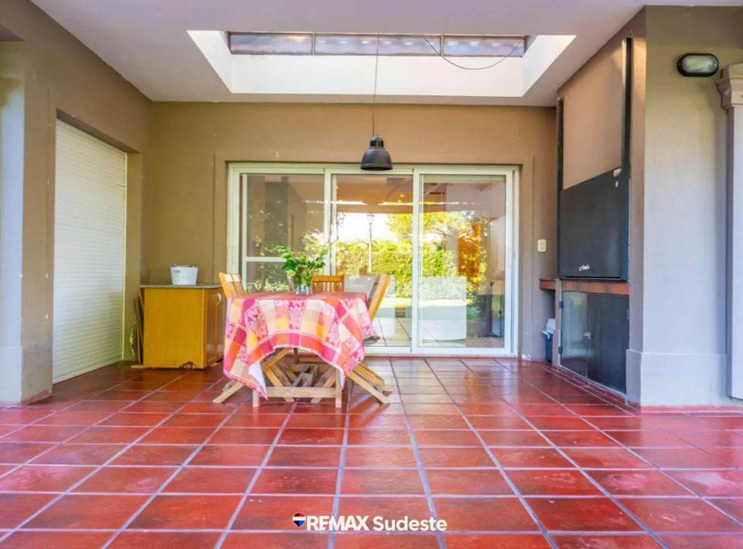 VENTA CASA BOSQUE ALTO 4 AMBIENTES EN ESQUINA 3