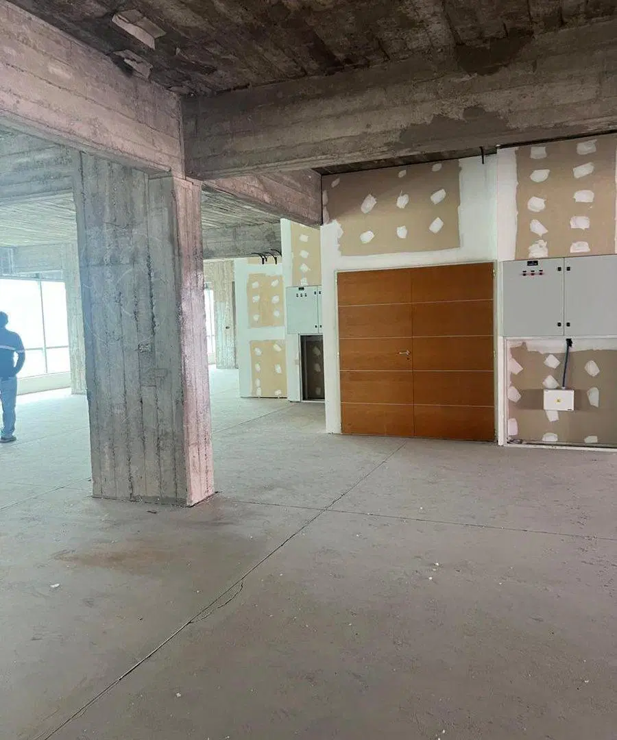 VENTA  o ALQUILER PISO  PARA OFICINAS  ZONA CENTRO 3