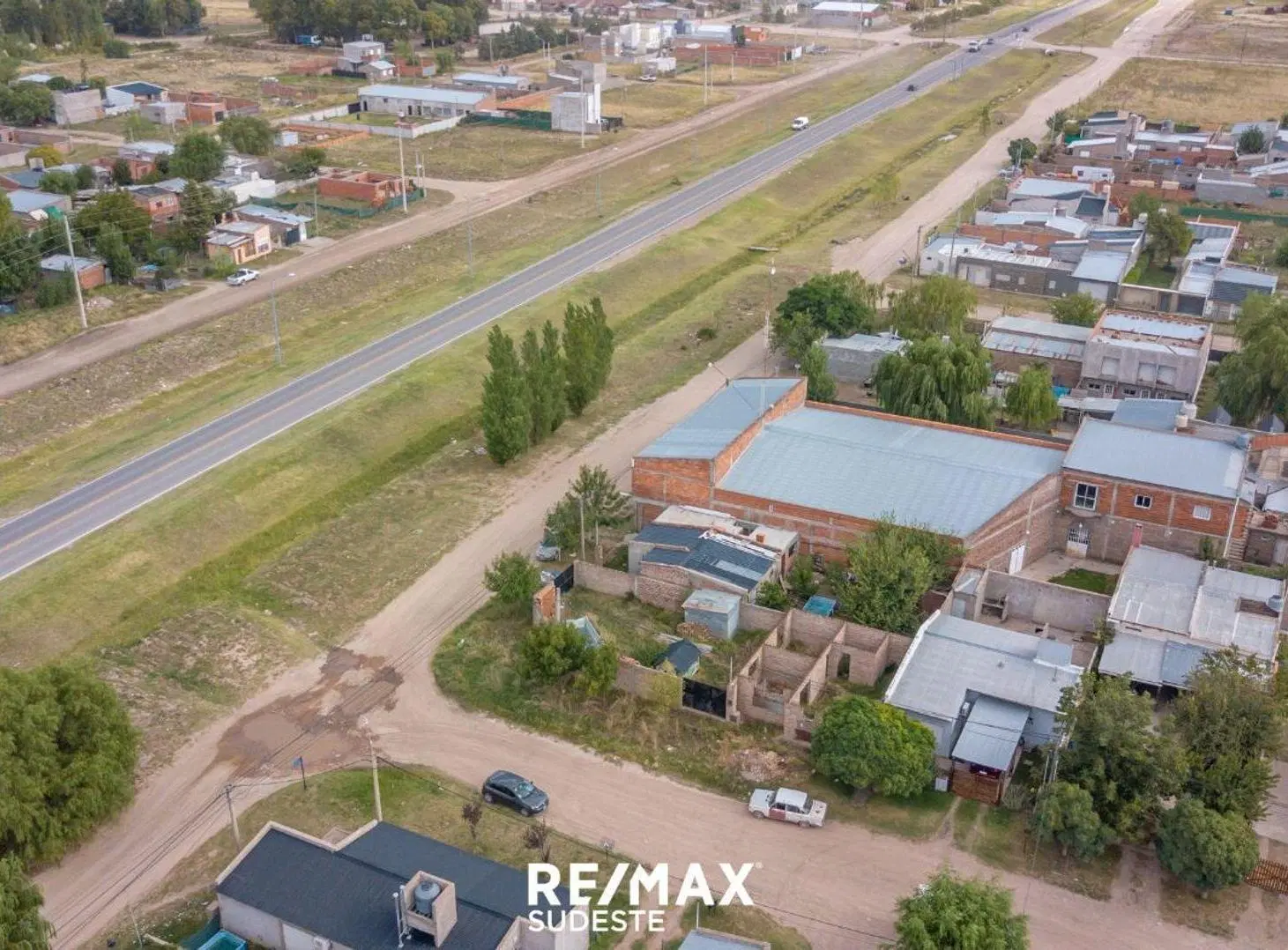VENTA LOTE EN ESQUINA INDIADA Y GASTANAGA IDEAL 4
