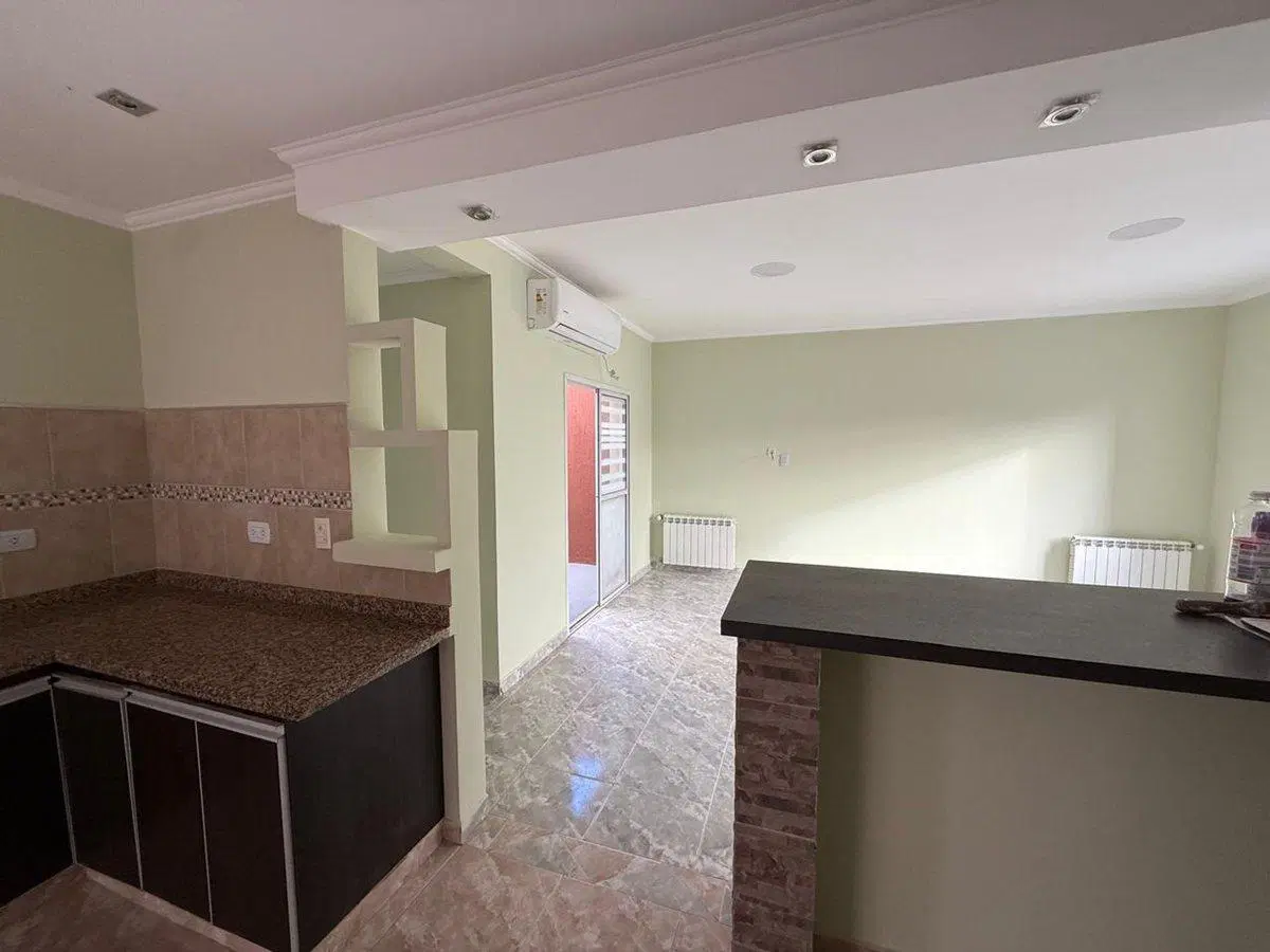 HERMOSA CASA EN BA. NORTE APTA CREDITO 2