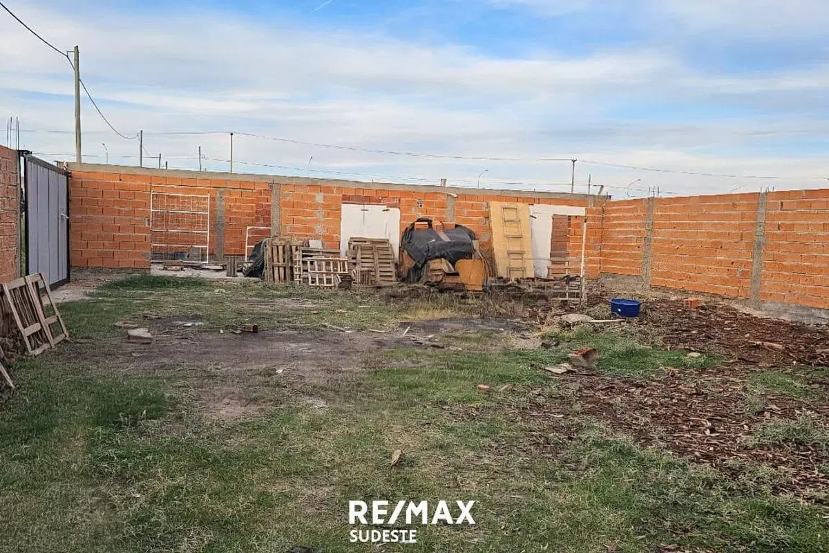 VENTA DE LOTE ALTURA AVENIDA ALEM 3500 2